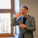 cela uz dziesmusvetkiem ; koru skate