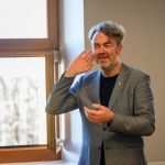 cela uz dziesmusvetkiem ; koru skate