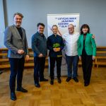 cela uz dziesmusvetkiem ; koru skate